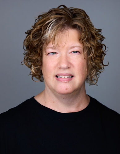 Aimee Potter headshot