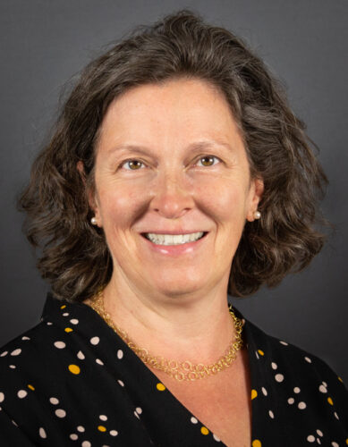 Headshot for Amy Haywood, CVT