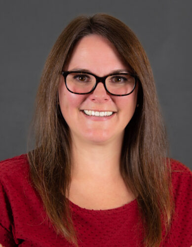 Headshot for Niki Ledoux, RVT